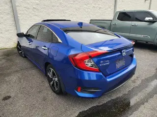 Honda Civic 2017 Touring 4dr Sedan