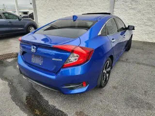 Honda Civic 2017 Touring 4dr Sedan