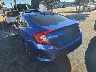 Honda Civic 2017 Touring 4dr Sedan