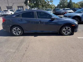 Honda Civic 2016 LX 4p Sedan CVT