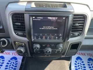 Ram 1500 Clásico 2019 4x4 Express 4dr Quad Cab 6.3 ft. SB Pickup