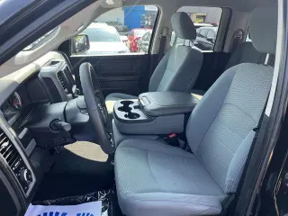 Ram 1500 Clásico 2019 4x4 Express 4dr Quad Cab 6.3 ft. SB Pickup