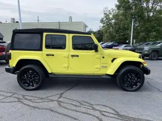 Jeep Wrangler 2023 4x4 Altitude Alta 4xe SUV 4p.