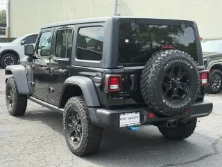 Jeep Wrangler 2023 4x4 Willys 4xe SUV 4p