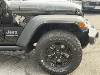 Jeep Wrangler 2023 4x4 Willys 4xe SUV 4p