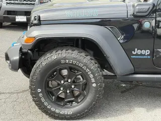 Jeep Wrangler 2023 4x4 Willys 4xe SUV 4p