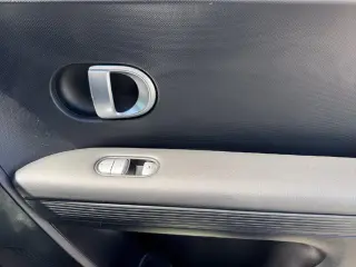 Hyundai IONIQ 5 2024 SE 4dr Crossover