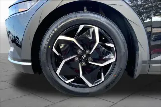 Hyundai IONIQ 5 2024 SE 4dr Crossover