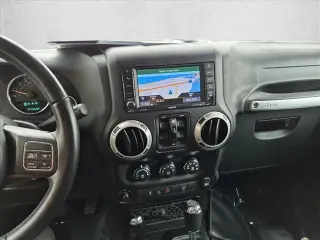 Jeep Wrangler JK Unlimited 2018 4x4 Sahara 4dr SUV