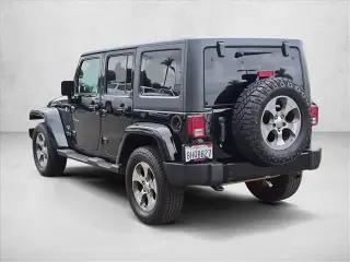 Jeep Wrangler JK Unlimited 2018 4x4 Sahara 4dr SUV