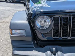 Jeep Wrangler 2024 4x4 Sport 4p SUV