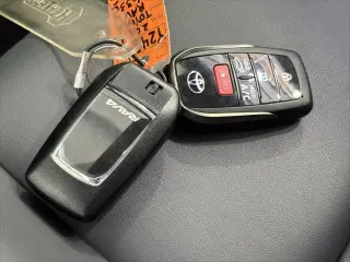Toyota RAV4 Prime 2024 AWD XSE 4dr SUV