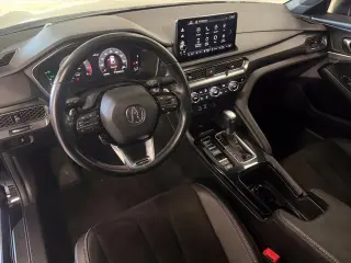 Acura Integra 2023 4dr Liftback CVT con Tecnología y Paquete A-SPEC