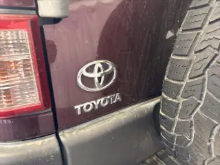 Toyota FJ Cruiser 2007 4 SUV 4WD (4L V6 5A)