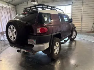 Toyota FJ Cruiser 2007 4 SUV 4WD (4L V6 5A)