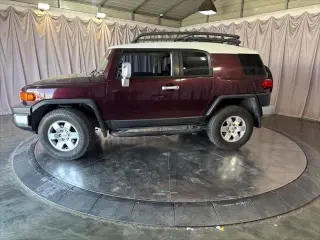 Toyota FJ Cruiser 2007 4 SUV 4WD (4L V6 5A)