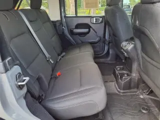 Jeep Wrangler Unlimited 2019 4x4 Sport 4p SUV