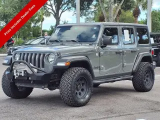 Jeep Wrangler Unlimited 2019 4x4 Sport 4p SUV
