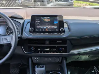 Nissan Rogue 2023 SV 4dr Crossover