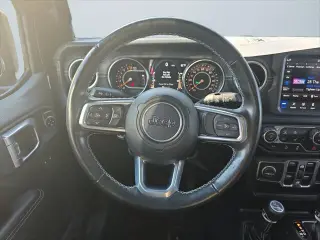 Jeep Wrangler Unlimited 2020 4x4 Sahara 4p SUV