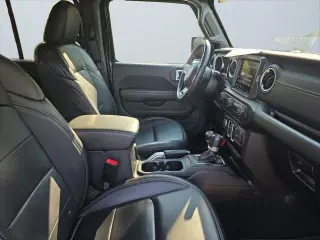 Jeep Wrangler Unlimited 2020 4x4 Sahara 4p SUV