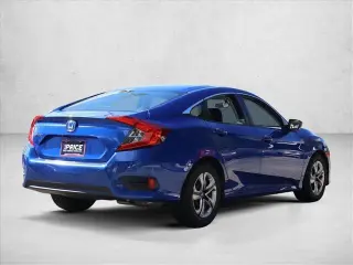 Honda Civic 2018 LX 4p Sedan CVT