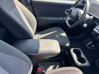Hyundai IONIQ 5 2024 SE 4p Crossover