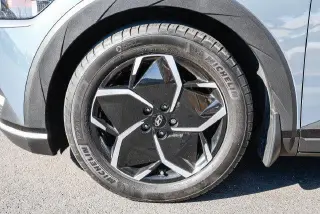 Hyundai IONIQ 5 2022 SE 4p Crossover