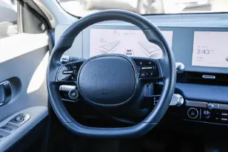 Hyundai IONIQ 5 2022 SE 4p Crossover