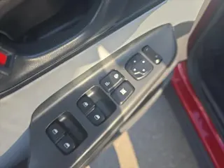 Hyundai KONA 2023 AWD SE 4p Crossover