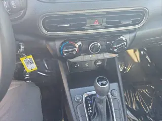 Hyundai KONA 2023 AWD SE 4p Crossover