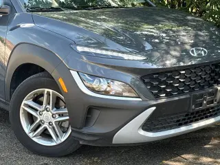 Hyundai KONA 2023 AWD SE 4p Crossover