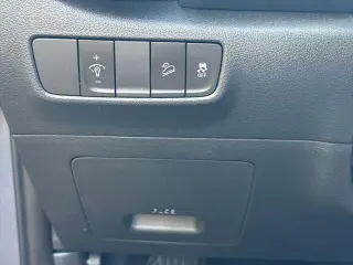 Hyundai KONA 2023 AWD SE 4p Crossover