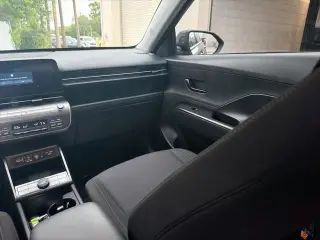 Hyundai KONA 2025 SEL Conveniencia 4p Crossover