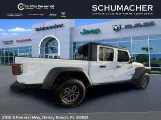 Jeep Gladiator 2021 4x4 Sport 4dr Crew Cab 5.0 ft. SB