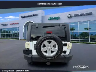 Jeep Wrangler Unlimited 2014 4x4 Sport 4p SUV