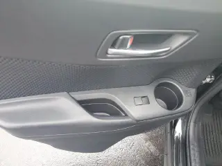 Toyota C-HR 2021 LE 4dr Crossover