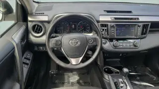 Toyota RAV4 2017 XLE 4p SUV