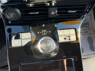 Subaru Solterra 2023 AWD Touring 4dr Crossover