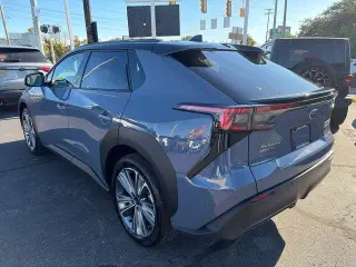 Subaru Solterra 2023 AWD Touring 4dr Crossover