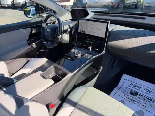 Subaru Solterra 2023 AWD Touring 4dr Crossover