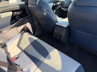 Subaru Solterra 2023 AWD Touring 4dr Crossover