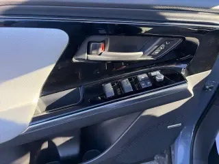 Subaru Solterra 2023 AWD Touring 4dr Crossover