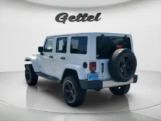 Jeep Wrangler Unlimited 2015 4x4 Sahara 4 puertas SUV