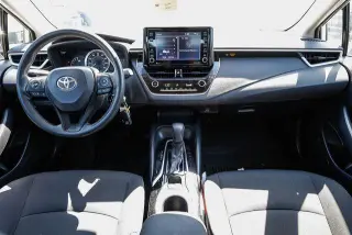 Toyota Corolla 2022 LE 4p Sedana