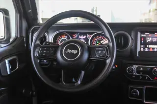 Jeep Wrangler Unlimited 2022 4x4 Sport 4p SUV