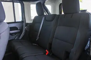 Jeep Wrangler Unlimited 2022 4x4 Sport 4p SUV