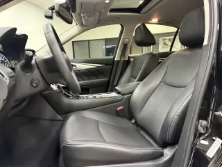 INFINITI Q50 2023 Lujo 4d Sedán