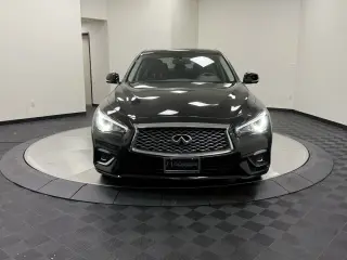 INFINITI Q50 2023 Lujo 4d Sedán
