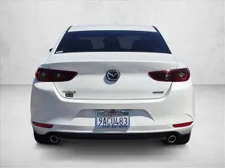 Mazda Mazda3 Sedán 2022 Select 4p Sedán